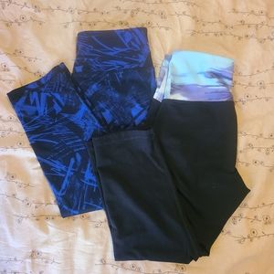 Bundle Of 2 Women's Old Navy Active Leggings size SMALL